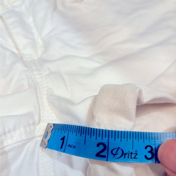 Joe's Jeans - Women’s Spotless Rolled Short Size 27 - Picture 9 of 9